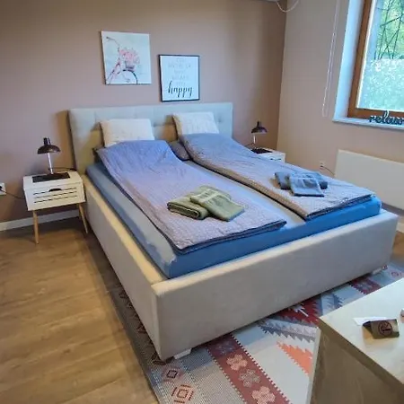 Cozy, & Quiet Lucky - Free Public Parking * Szarajevó