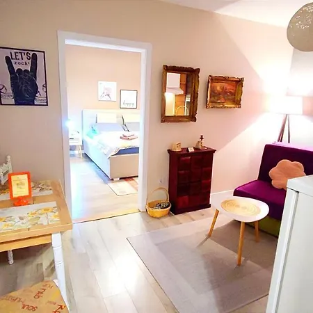 Cozy, & Quiet Lucky - Free Public Parking Sarajevo