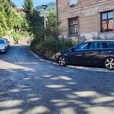 Apartment Cozy, & Quiet Lucky - Free Public Parking Sarajevo