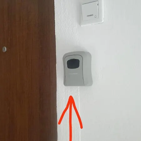 Cozy, & Quiet Lucky - Free Public Parking *