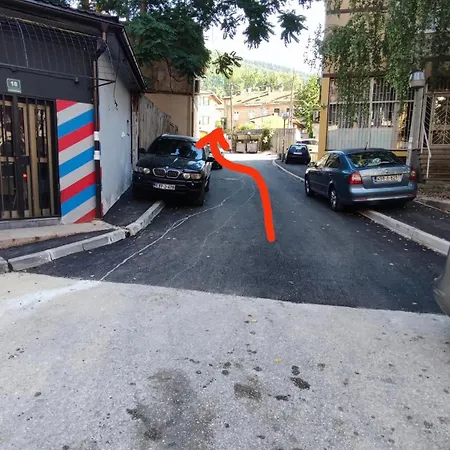 Cozy, & Quiet Lucky - Free Public Parking Apartman *